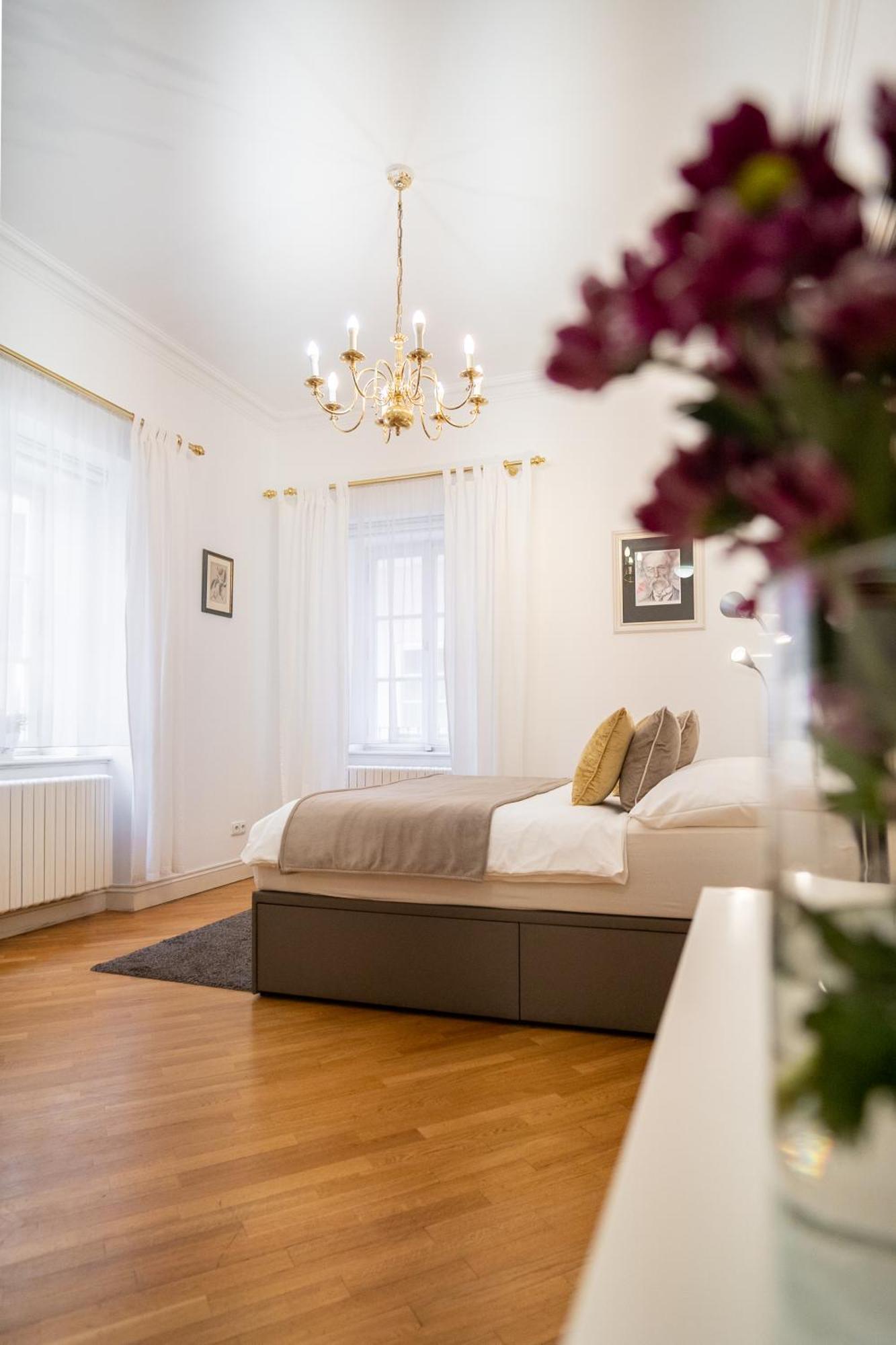 Prague Center Apartments Екстер'єр фото